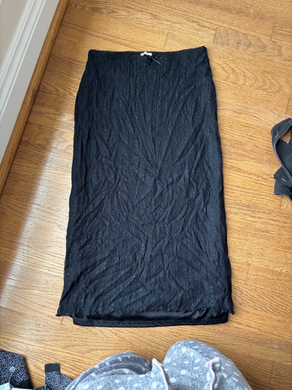 Ardene Black Lace Pencil Skirt